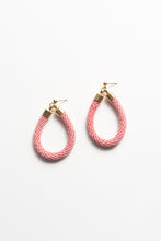 画像をギャラリービューアに読み込む, DYE ROPE ROUND EARRINGS