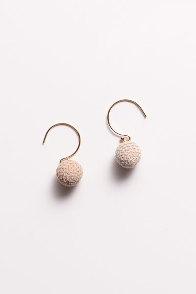 ROUND FRENCH HOOK EARRINGS _ SB1